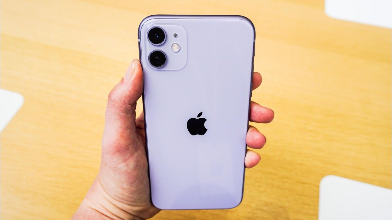 Like-New Tech: Exploring the Benefits of a Refurbished iPhone 11